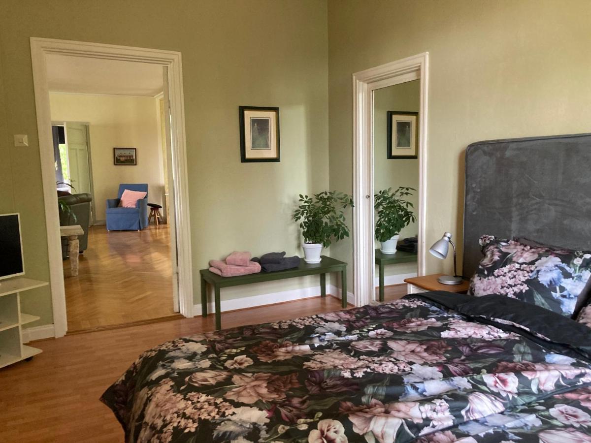 Ekeby I Bro Bed & Breakfast Luaran gambar